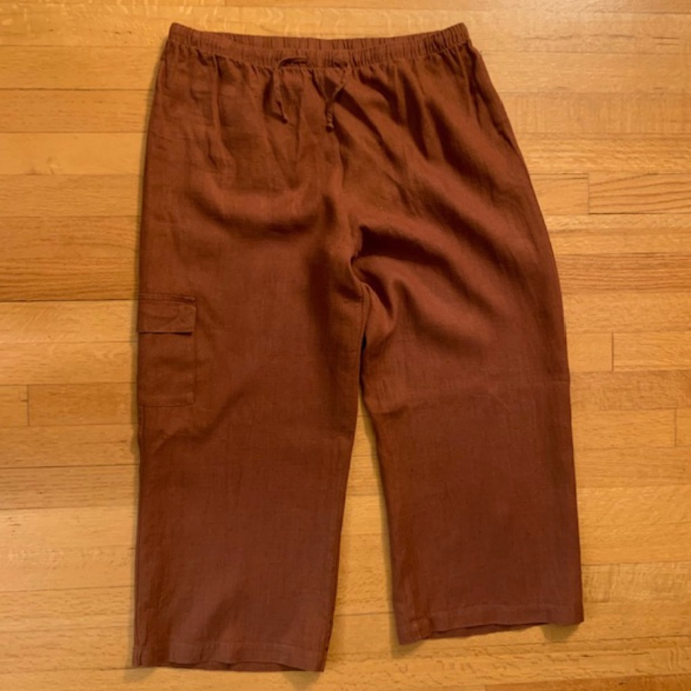 Chico’s size 3 (XL) cropped linen pant